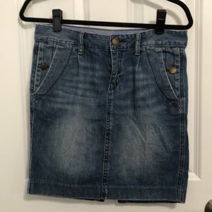 Denim skirt